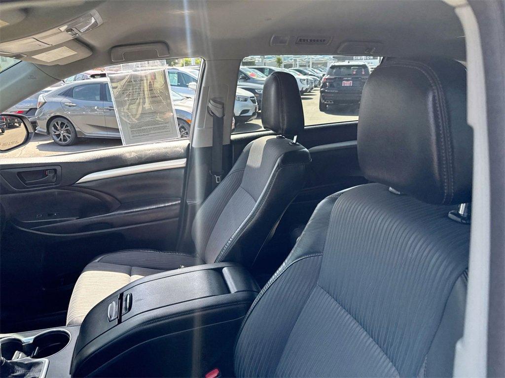used 2018 Toyota Highlander car, priced at $21,995
