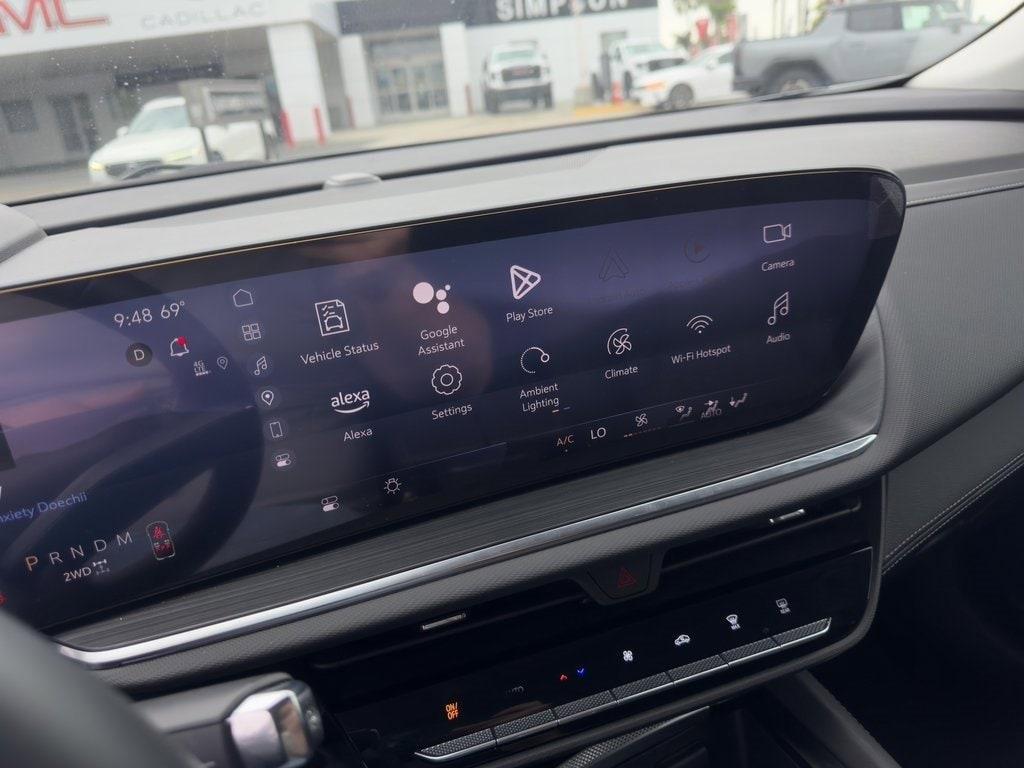 used 2025 Buick Envision car, priced at $36,450