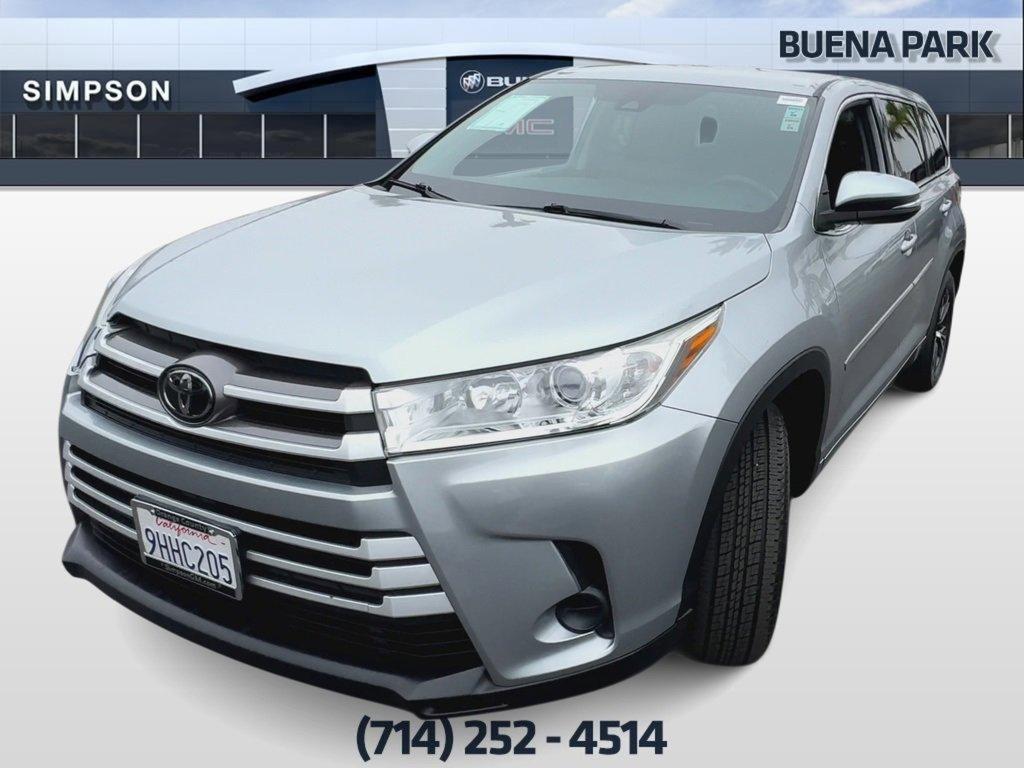 used 2018 Toyota Highlander car, priced at $23,450