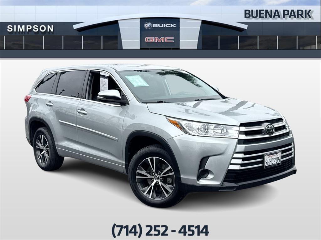 used 2018 Toyota Highlander car, priced at $23,450