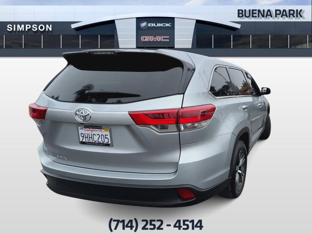 used 2018 Toyota Highlander car, priced at $23,450