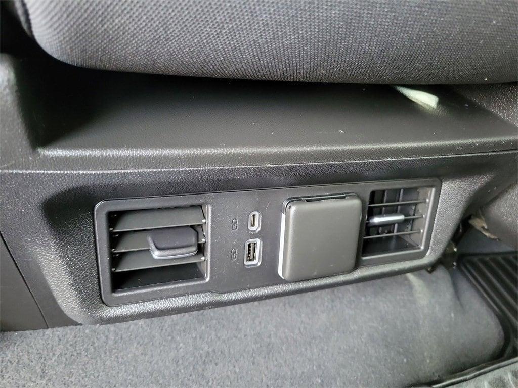 used 2023 GMC Sierra 1500 car, priced at $40,450