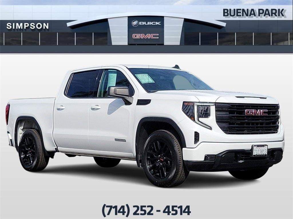 used 2023 GMC Sierra 1500 car, priced at $40,450