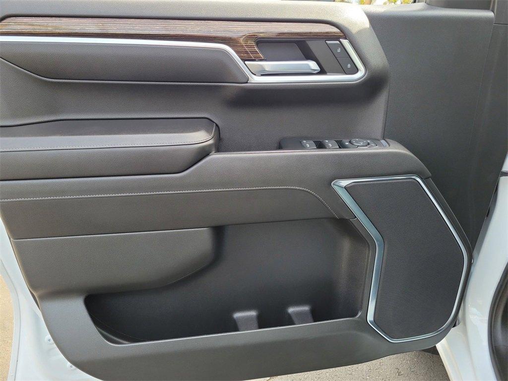 used 2023 GMC Sierra 1500 car, priced at $40,450