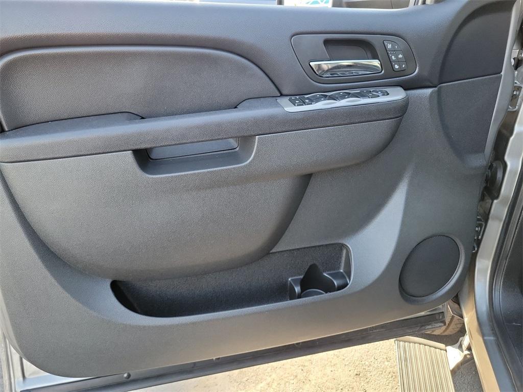 used 2014 Chevrolet Silverado 2500 car, priced at $32,995