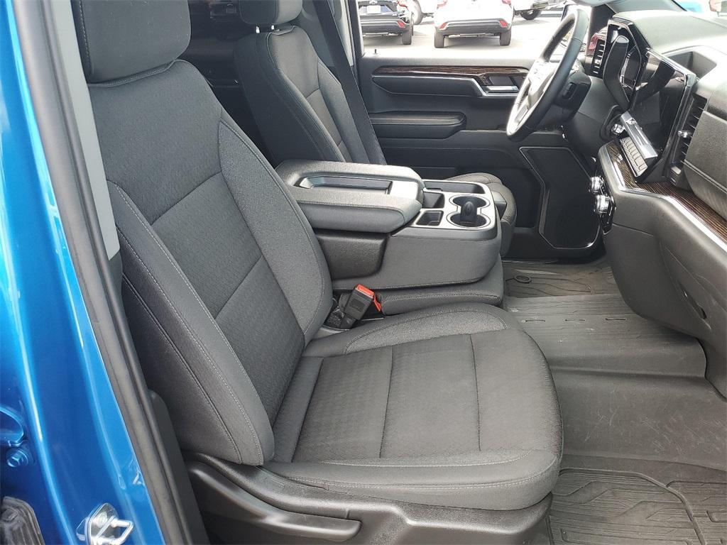 used 2024 GMC Sierra 1500 car, priced at $45,995