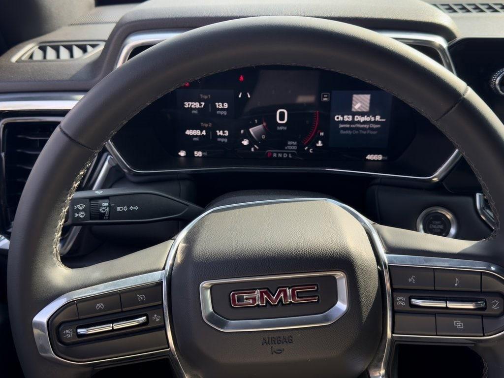 used 2025 GMC Canyon car, priced at $39,795