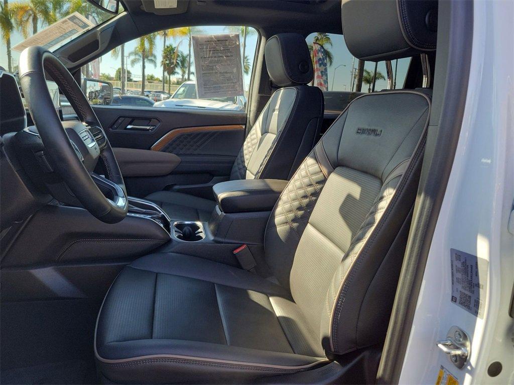 used 2024 GMC Canyon car, priced at $46,995