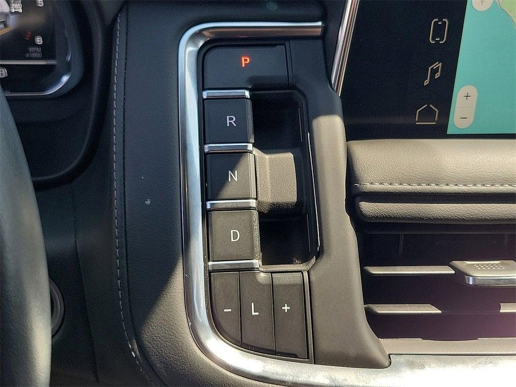 used 2022 GMC Yukon XL car, priced at $48,450