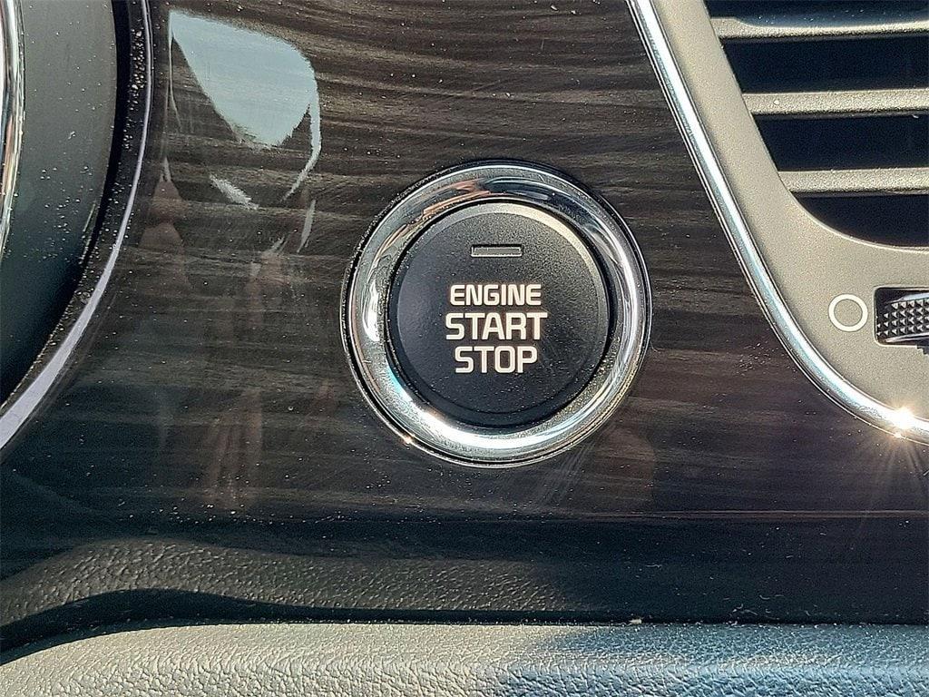 used 2021 Kia Sedona car, priced at $25,675