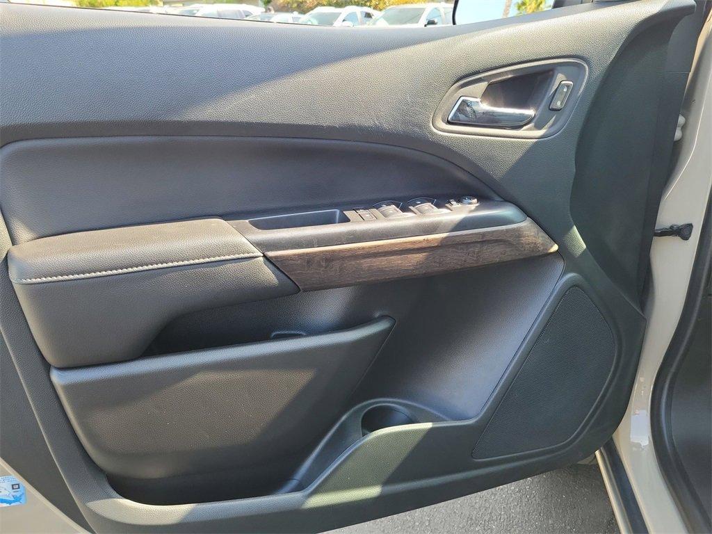 used 2022 GMC Canyon car, priced at $27,295