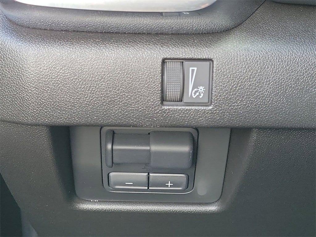 used 2025 GMC Canyon car, priced at $35,995
