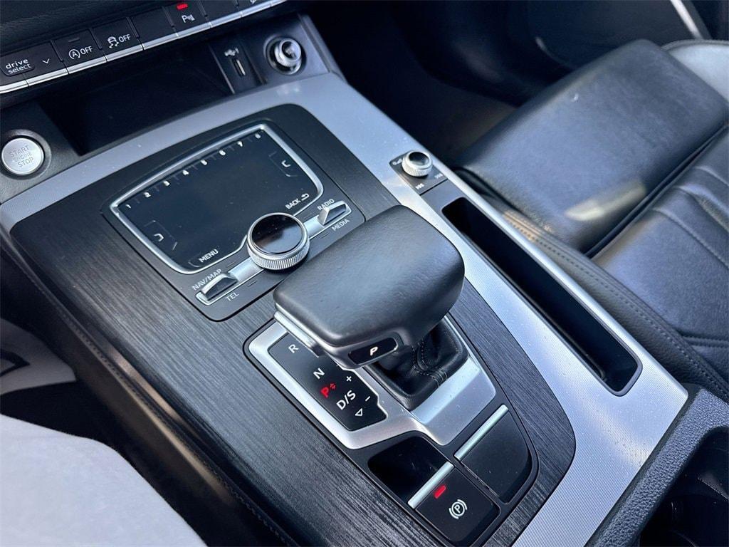 used 2020 Audi Q5 car, priced at $24,450
