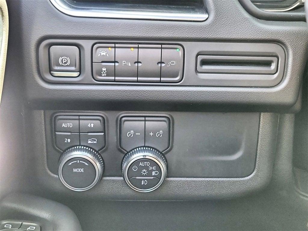 used 2021 GMC Yukon car, priced at $47,995