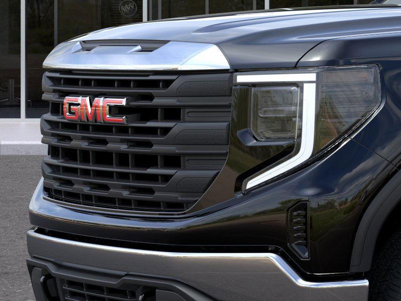 new 2025 GMC Sierra 1500 car, priced at $42,135