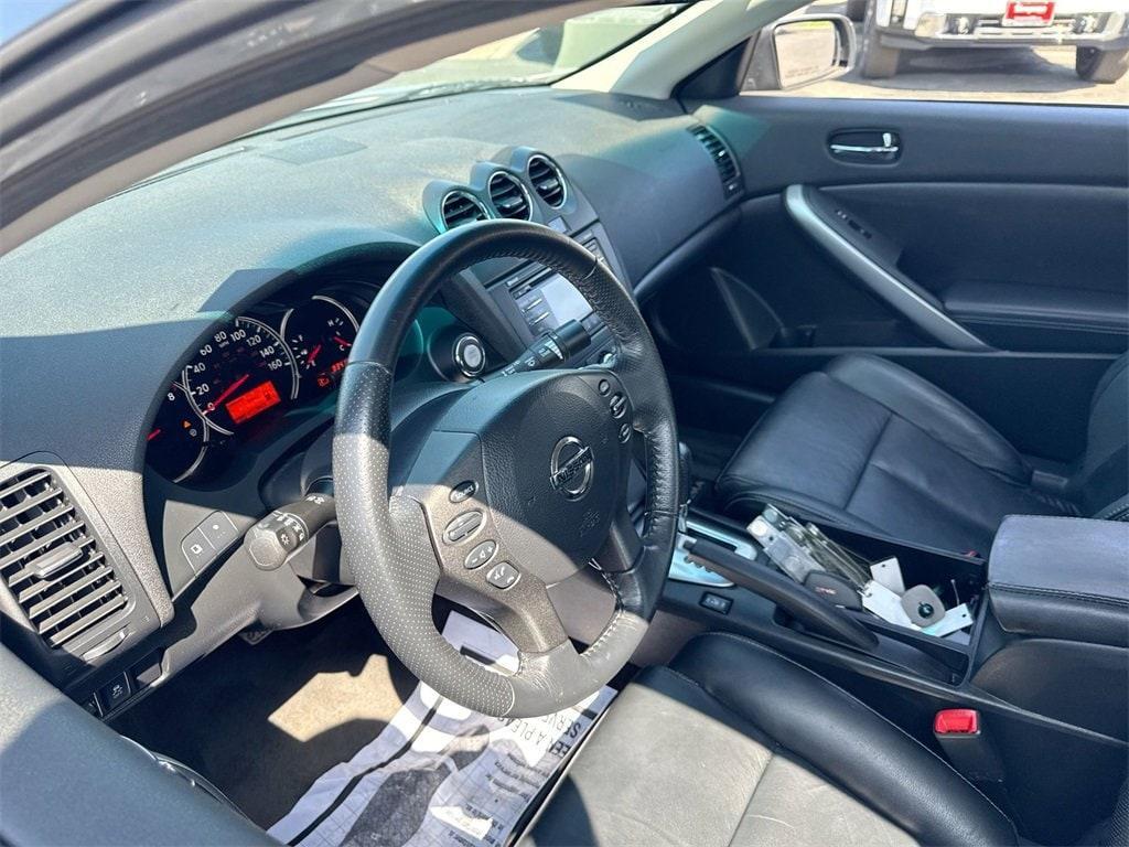 used 2013 Nissan Altima car, priced at $9,995
