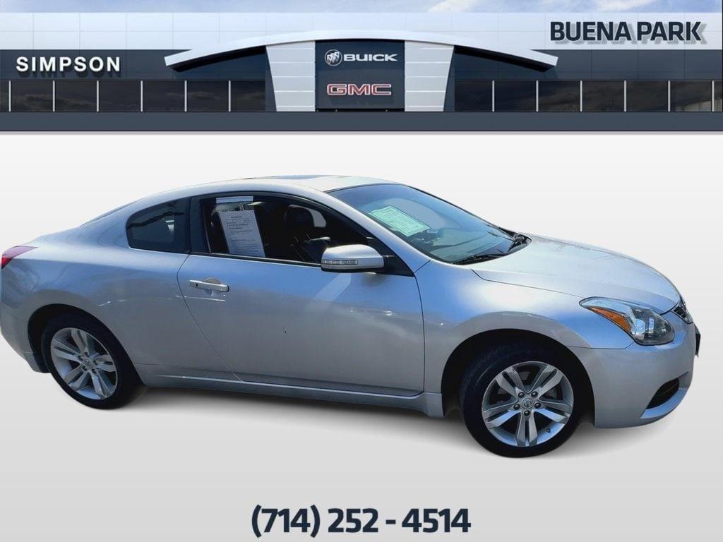 used 2013 Nissan Altima car, priced at $9,995