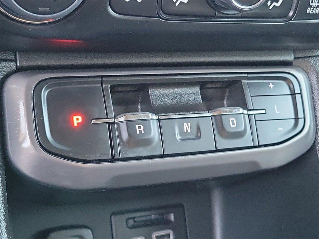 used 2023 GMC Acadia car, priced at $31,995