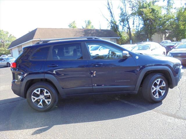 used 2014 Jeep Cherokee car, priced at $11,988