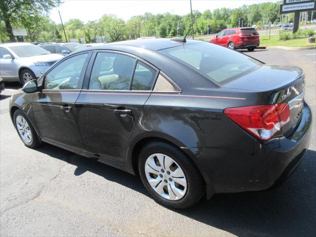 used 2016 Chevrolet Cruze Limited car, priced at $8,988