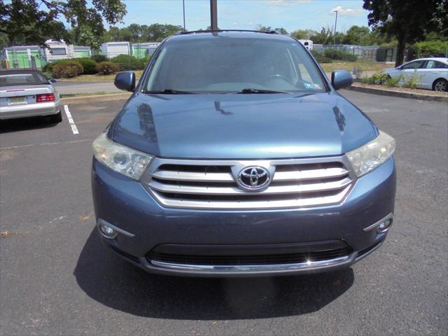 used 2013 Toyota Highlander car, priced at $15,688