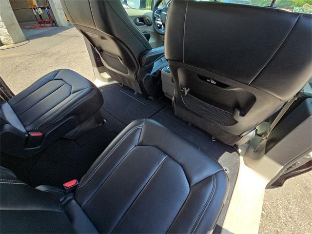 used 2023 Chrysler Pacifica car, priced at $23,731