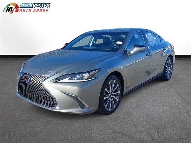 used 2019 Lexus ES 300h car, priced at $25,997