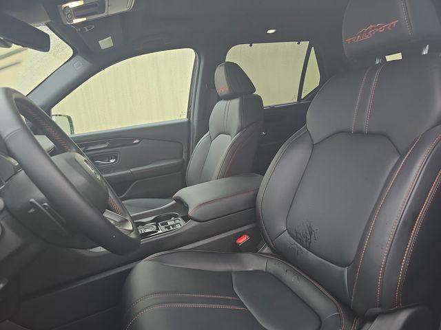 used 2025 Honda Pilot car, priced at $46,044