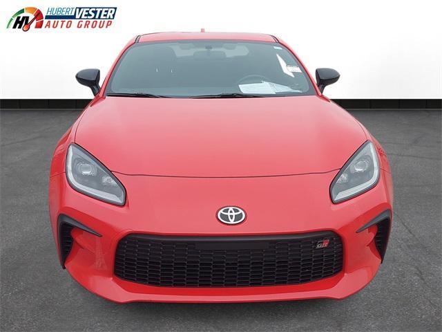 used 2022 Toyota GR86 car, priced at $27,979