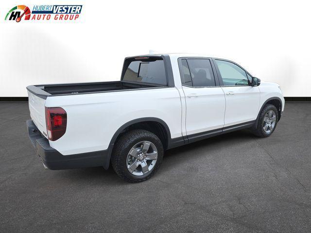 new 2025 Honda Ridgeline car, priced at $45,285