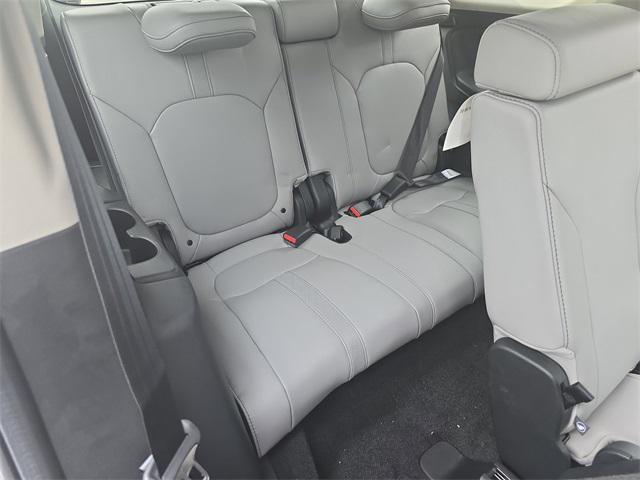 new 2025 Honda Pilot car, priced at $51,050
