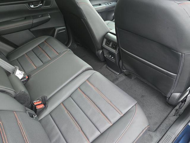 new 2026 Honda CR-V Hybrid car, priced at $40,175