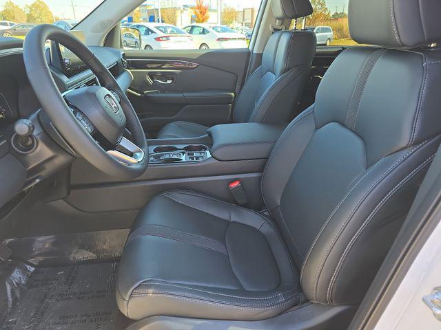 new 2025 Honda Pilot car, priced at $47,550