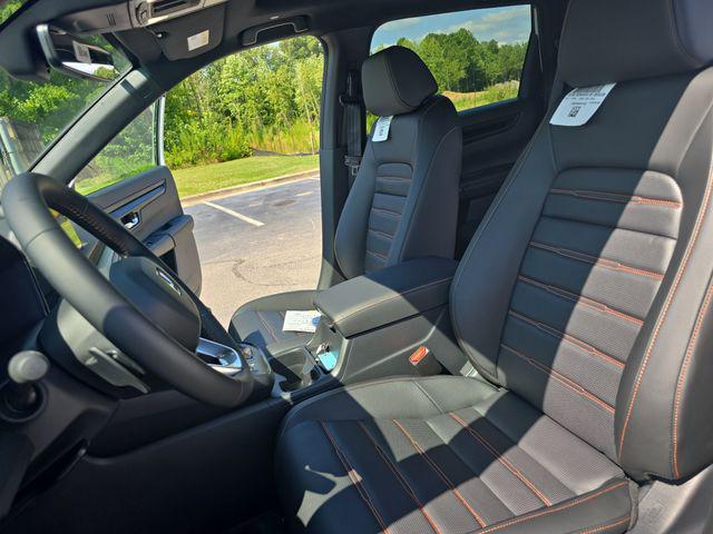 new 2026 Honda CR-V Hybrid car, priced at $39,275