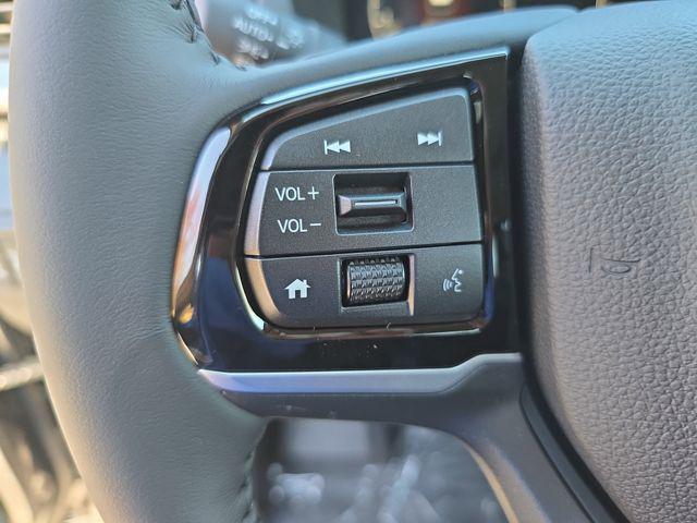 new 2026 Honda Odyssey car, priced at $44,290