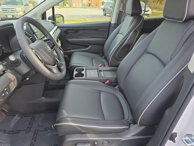new 2026 Honda Odyssey car, priced at $49,445