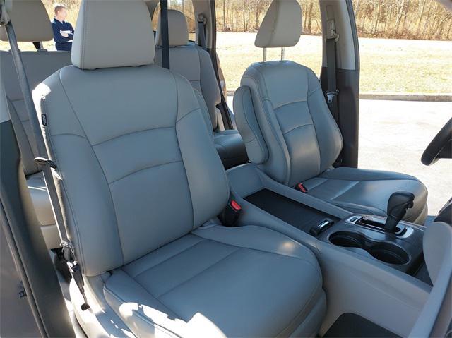 used 2020 Honda Pilot car, priced at $21,995