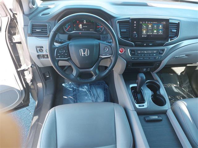 used 2020 Honda Pilot car, priced at $21,995