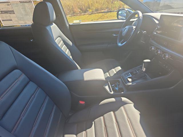 new 2026 Honda CR-V Hybrid car, priced at $40,175