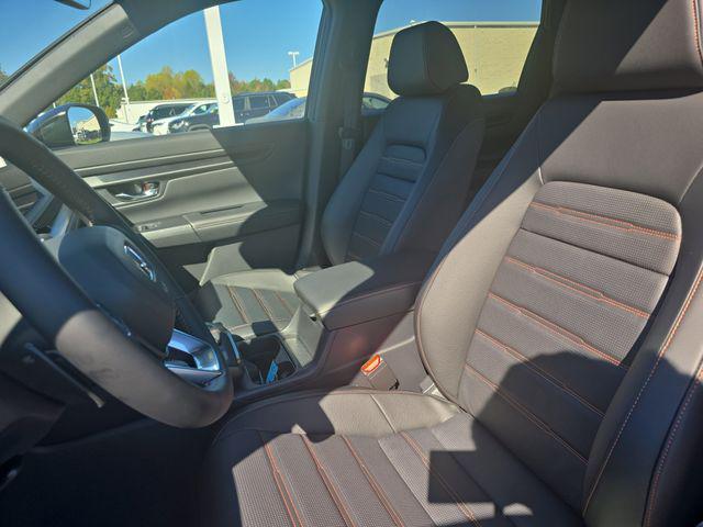 new 2026 Honda CR-V Hybrid car, priced at $40,175