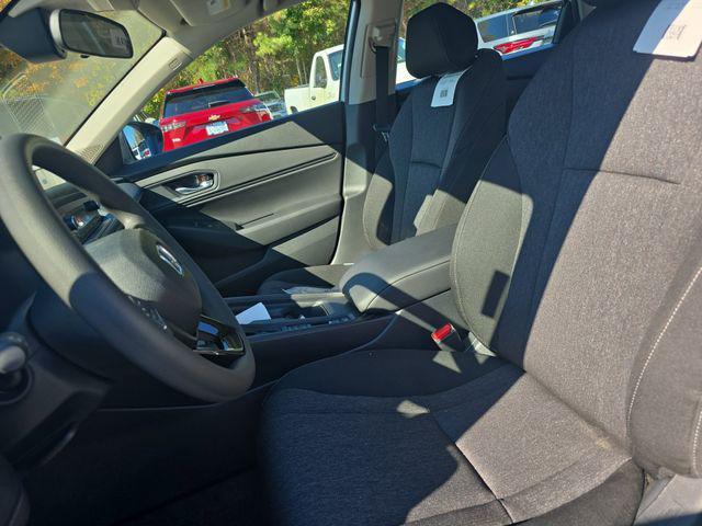 new 2025 Honda Accord car, priced at $32,210