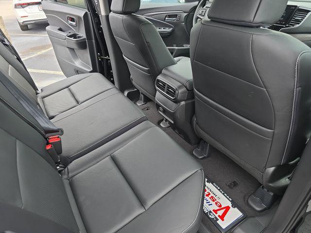 new 2025 Honda Ridgeline car, priced at $44,430