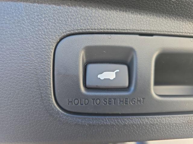 new 2026 Honda CR-V Hybrid car, priced at $40,175