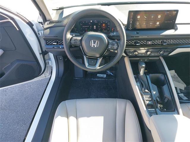 new 2025 Honda Accord Hybrid car, priced at $39,350