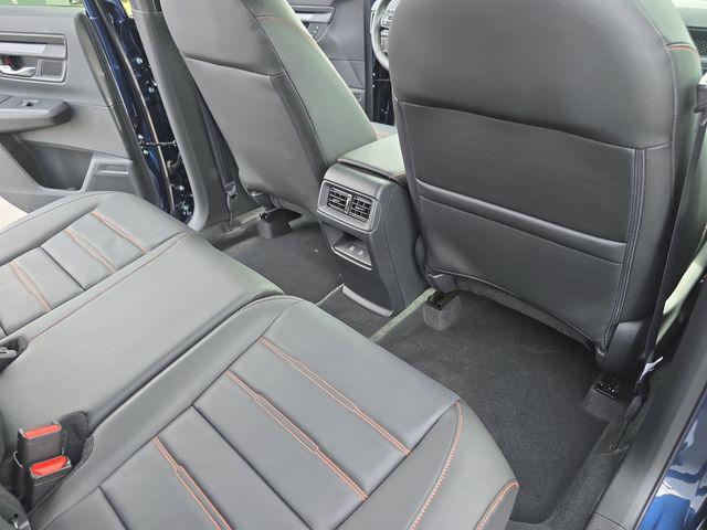 new 2026 Honda CR-V Hybrid car, priced at $40,175
