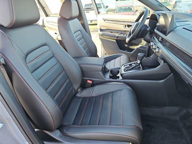 new 2026 Honda CR-V Hybrid car, priced at $40,630