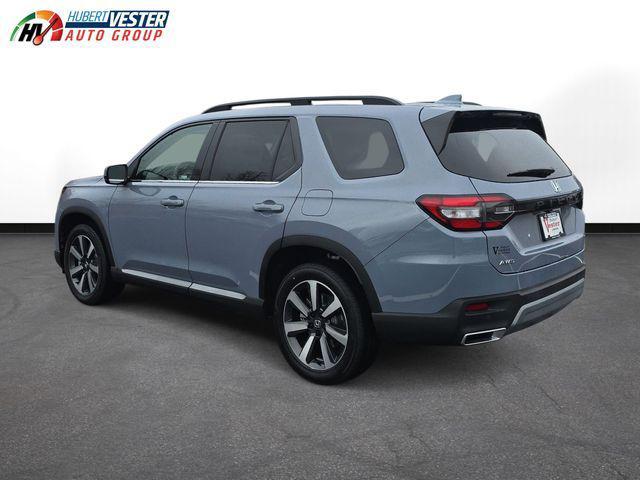 new 2025 Honda Pilot car, priced at $51,550