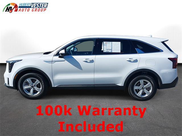 used 2024 Kia Sorento car, priced at $27,864