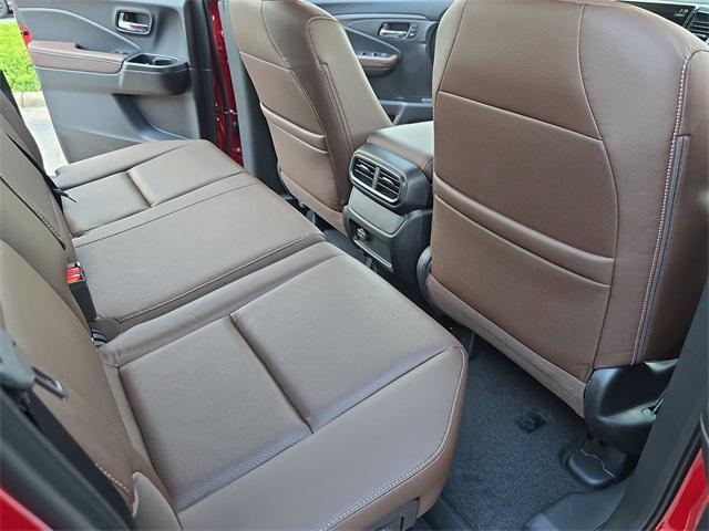 new 2025 Honda Ridgeline car, priced at $42,885