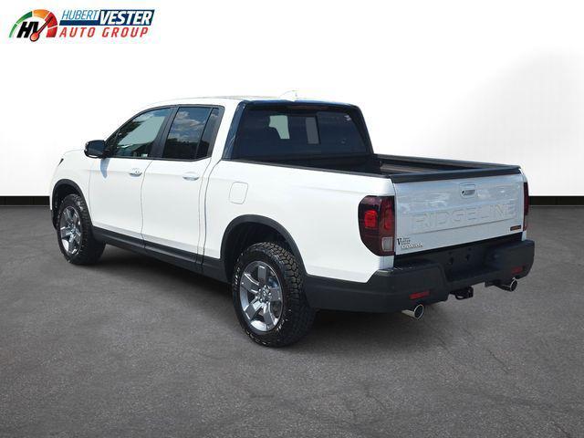 new 2025 Honda Ridgeline car, priced at $45,585